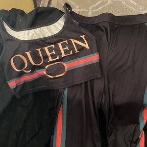 Queen Black and Red Two-Piece Set